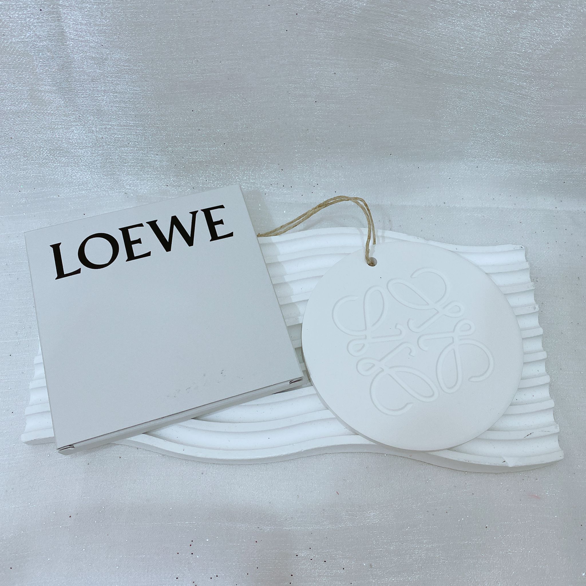 LOEWE 陶瓷擴香石