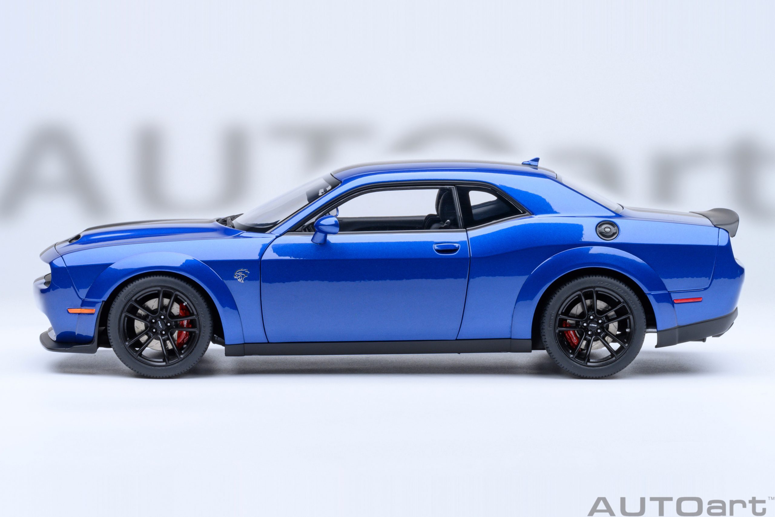 1/18 AUTOART Dodge Challenger SRT Jailbreak 2022 (Indigo Blue) (71763)