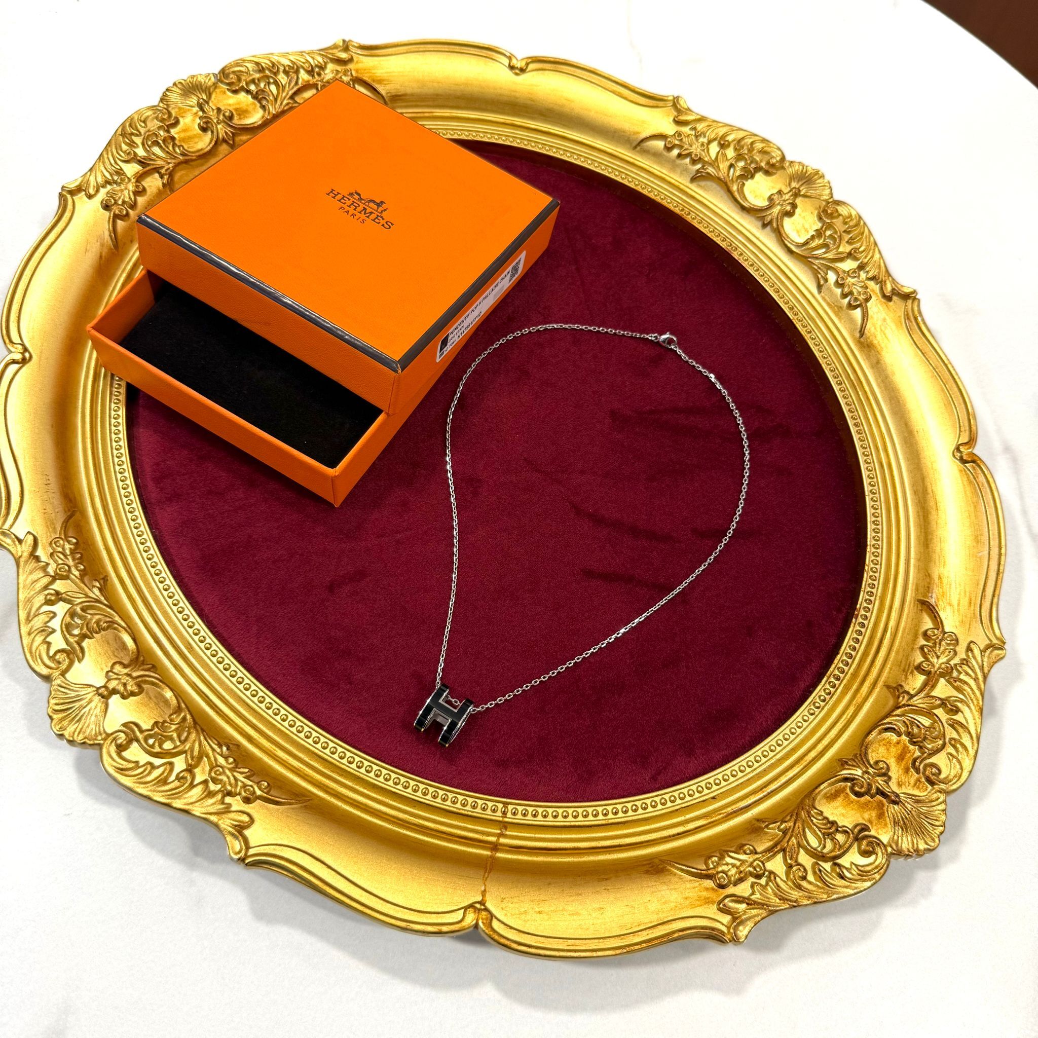 全新HERMES頸鏈 (黑色 x銀鏈) 限量版經典大Pop H 立體簍空橢圓 LOGO POP H Necklace #BRAND NEW #香榭站正品