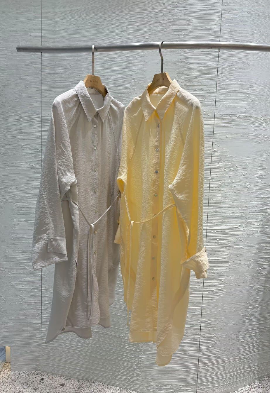 2B6003 肌理感綁帶長版恤衫