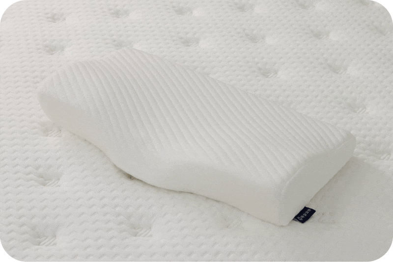 晚安奈特引力貼貼枕置於床墊上的實體展示