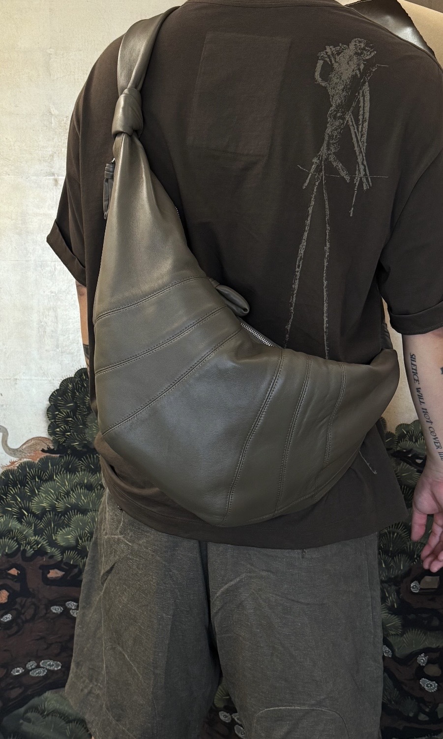 Lemaire Croissant 大號牛角包 煙灰色