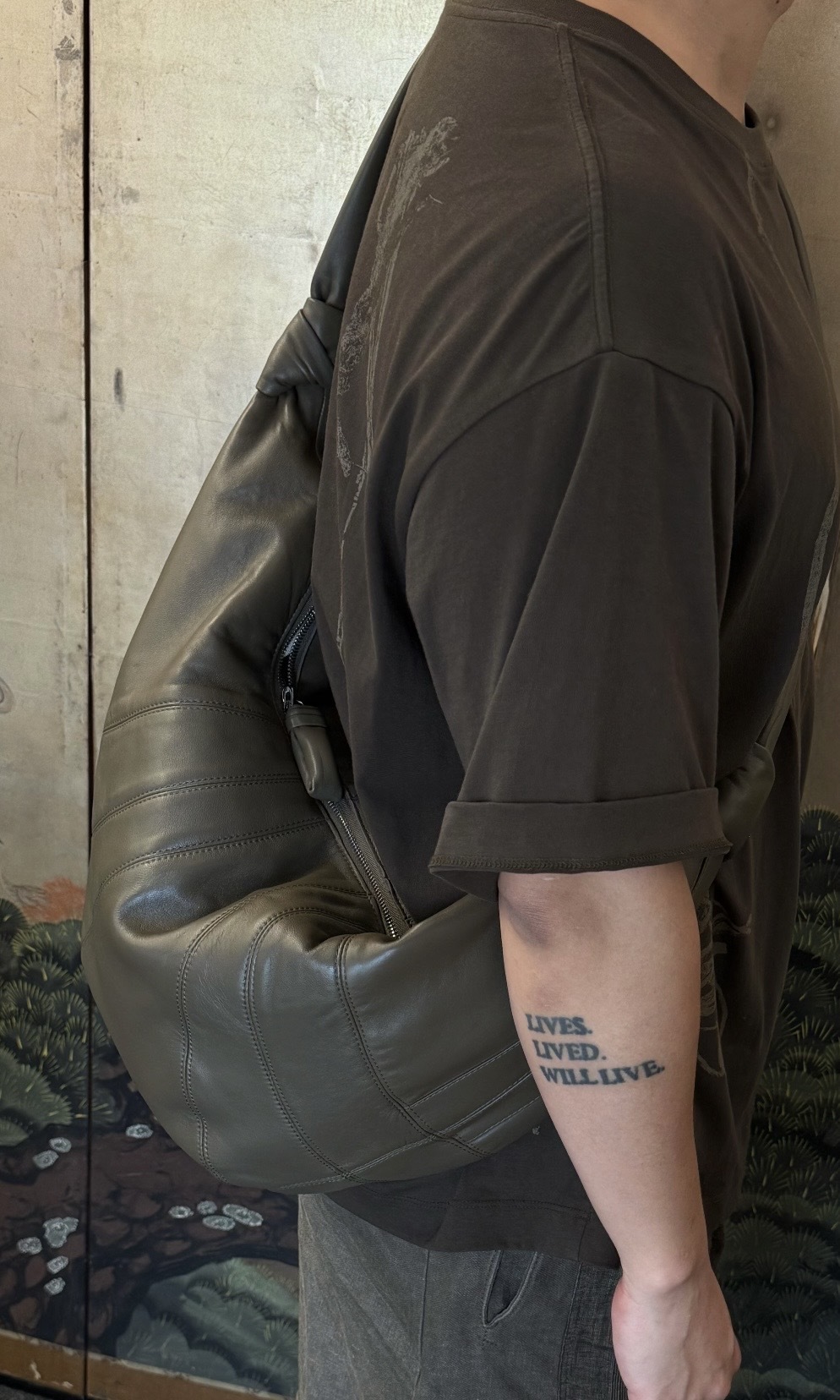 Lemaire Croissant 大號牛角包 煙灰色