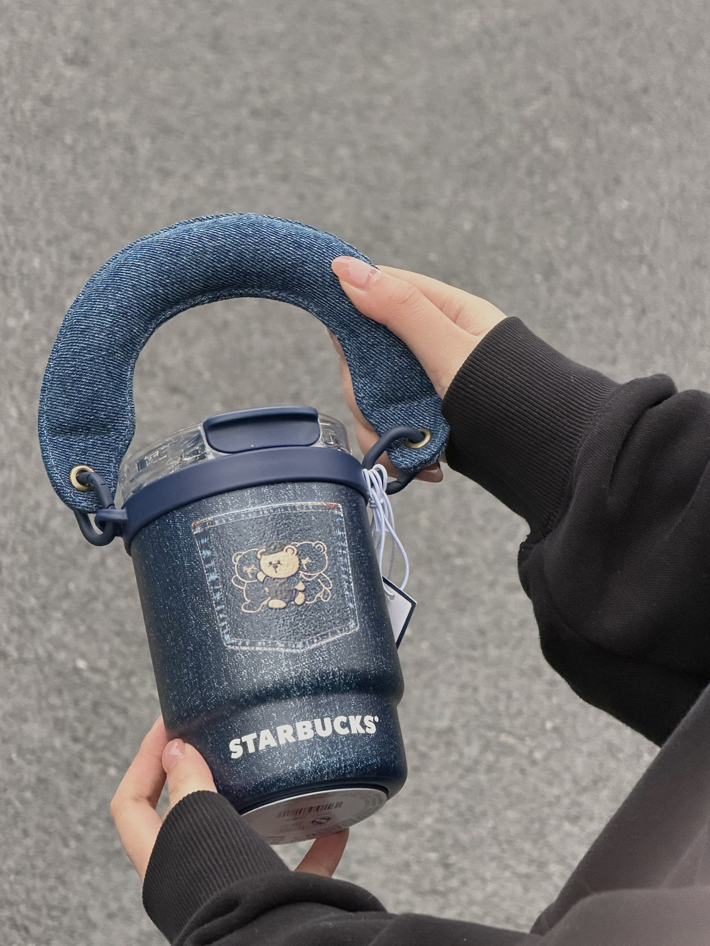 代購-Starbucks星巴克 丹寧星咖系列 保溫杯 帶提手 便攜雙飲口杯 牛仔藍 435ml