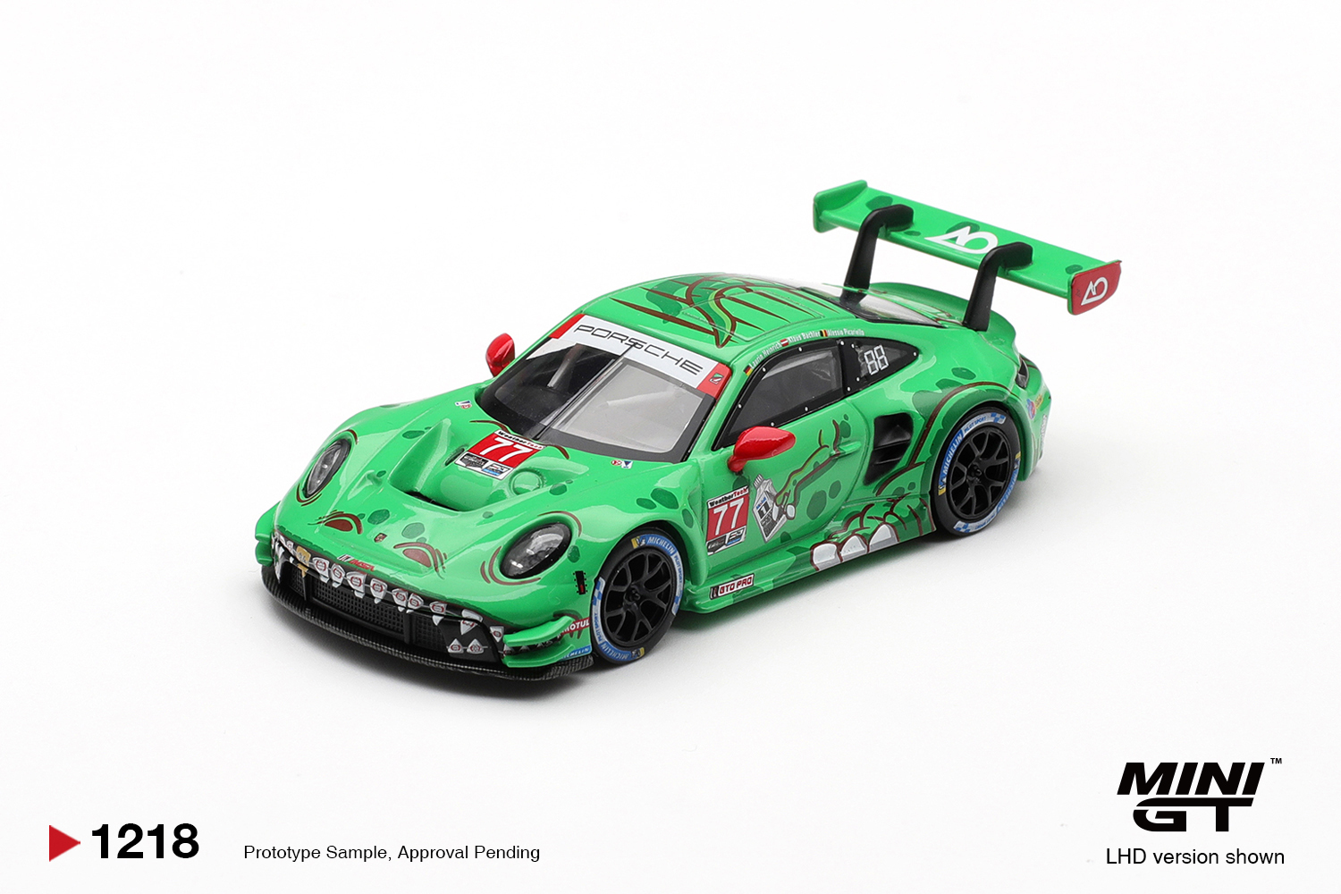 預訂:1/64 MINI GT Porsche 911 GT3 R (992) #77 AO Racing  2025 IMSA Sebring 12 Hrs Class Winner (MGT01218-L)