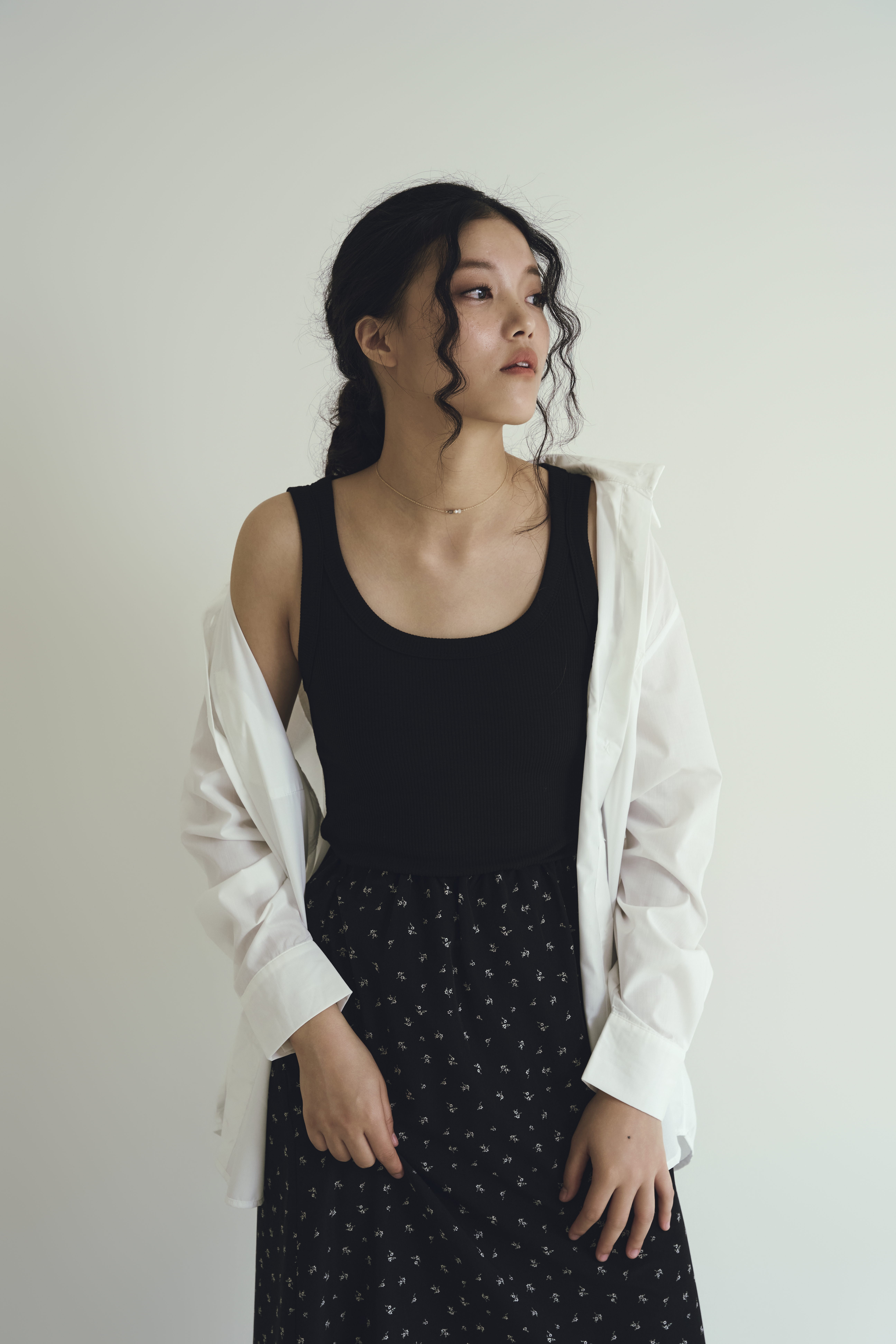 【3月底陸續出貨】Gmade/扎實手感彈性圓領畫布背心-黑