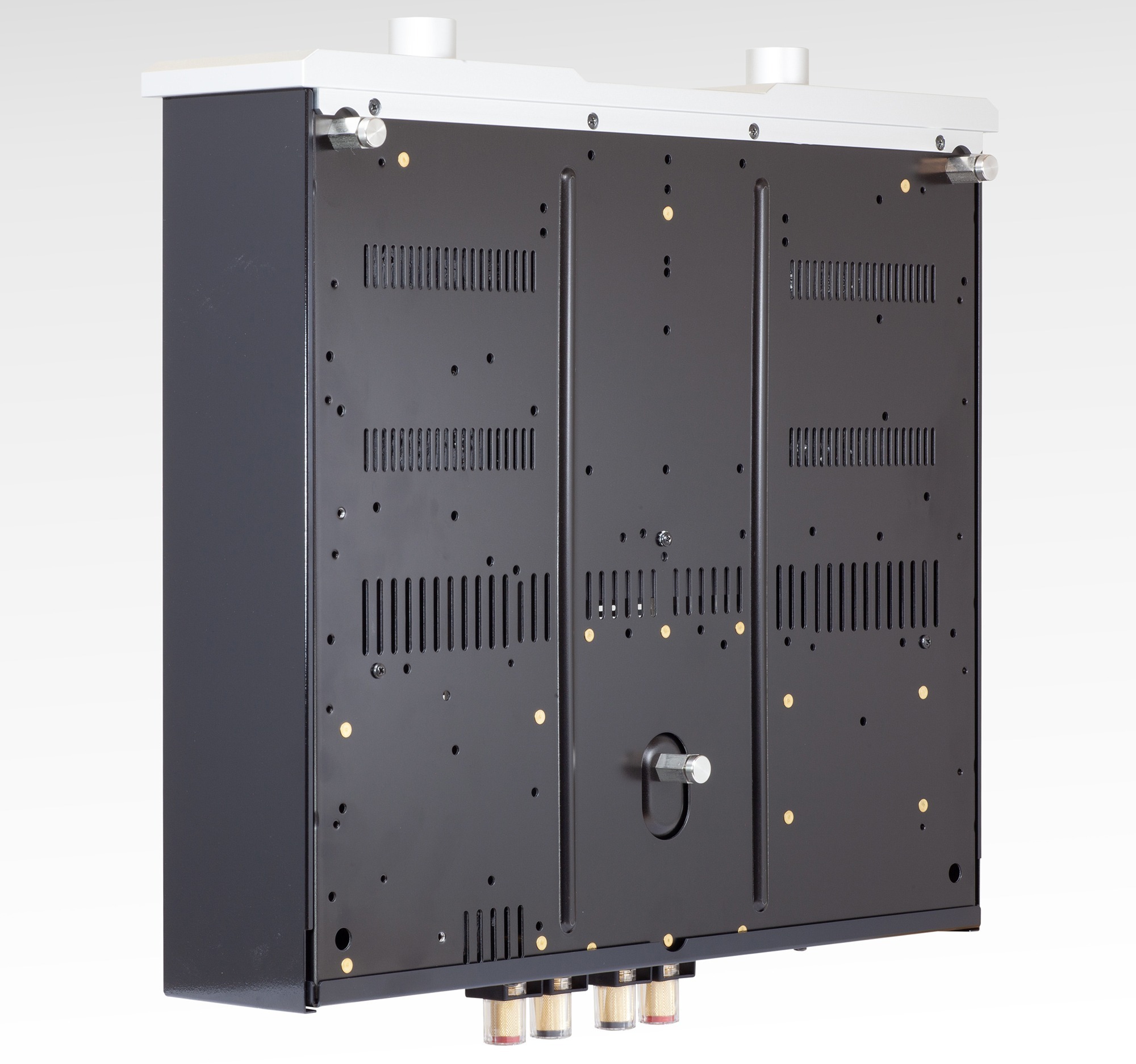Soulnote Symmetrical chassis with resonance control