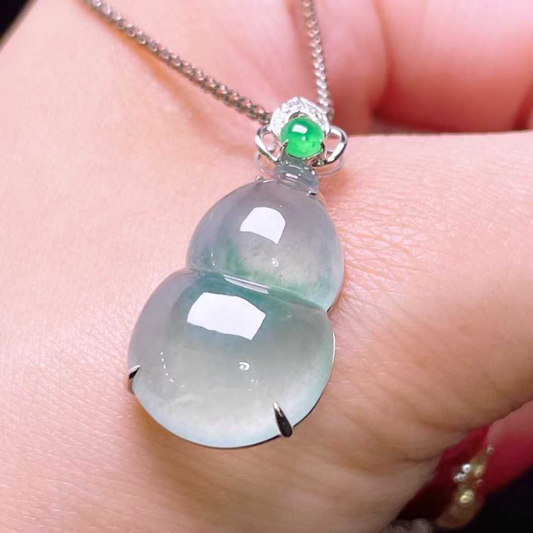 3643 翡翠葫蘆吊墜