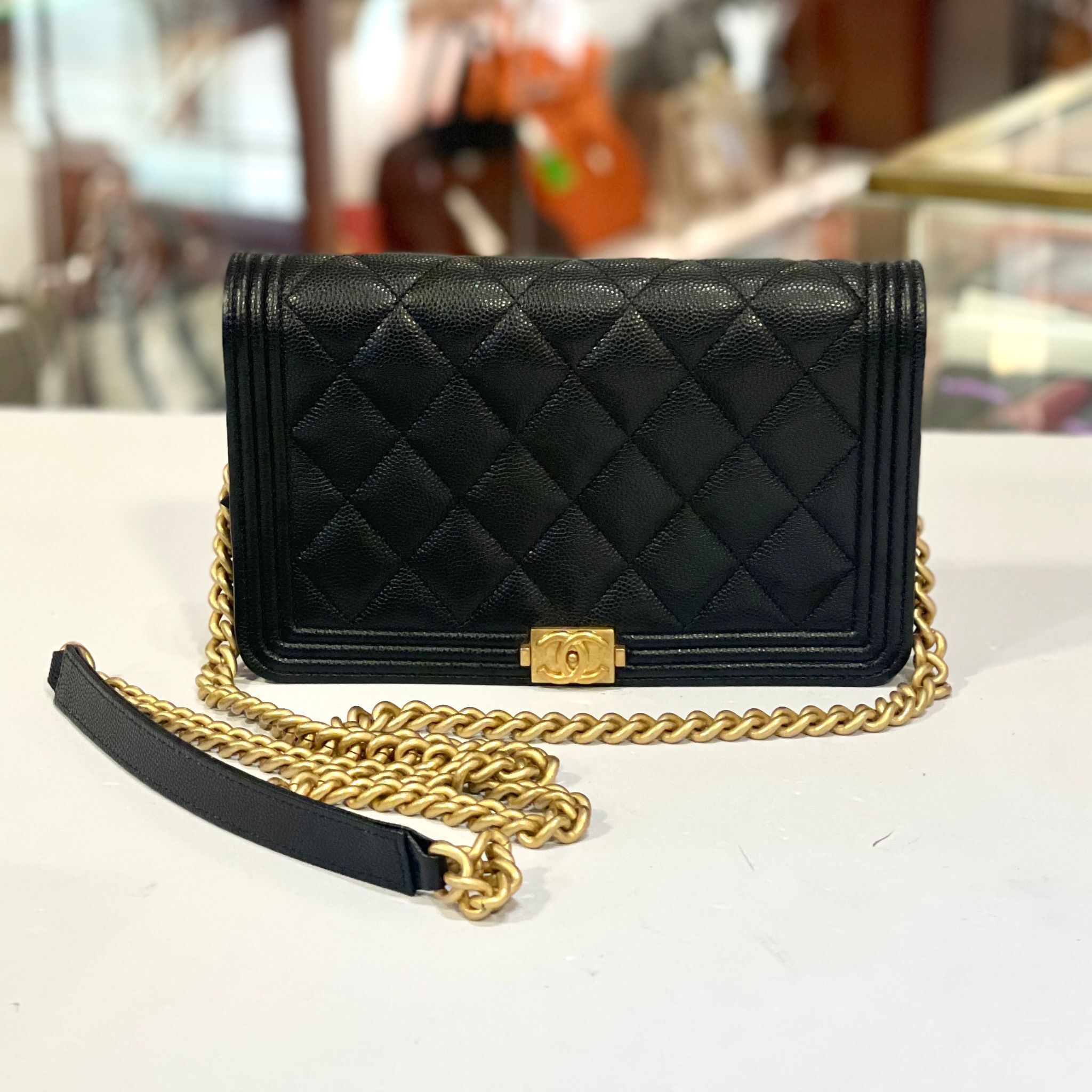 95%NEW二手BOY CHANEL WOC LEE BOY 黑色金扣荔枝皮@305開 #香榭站正品