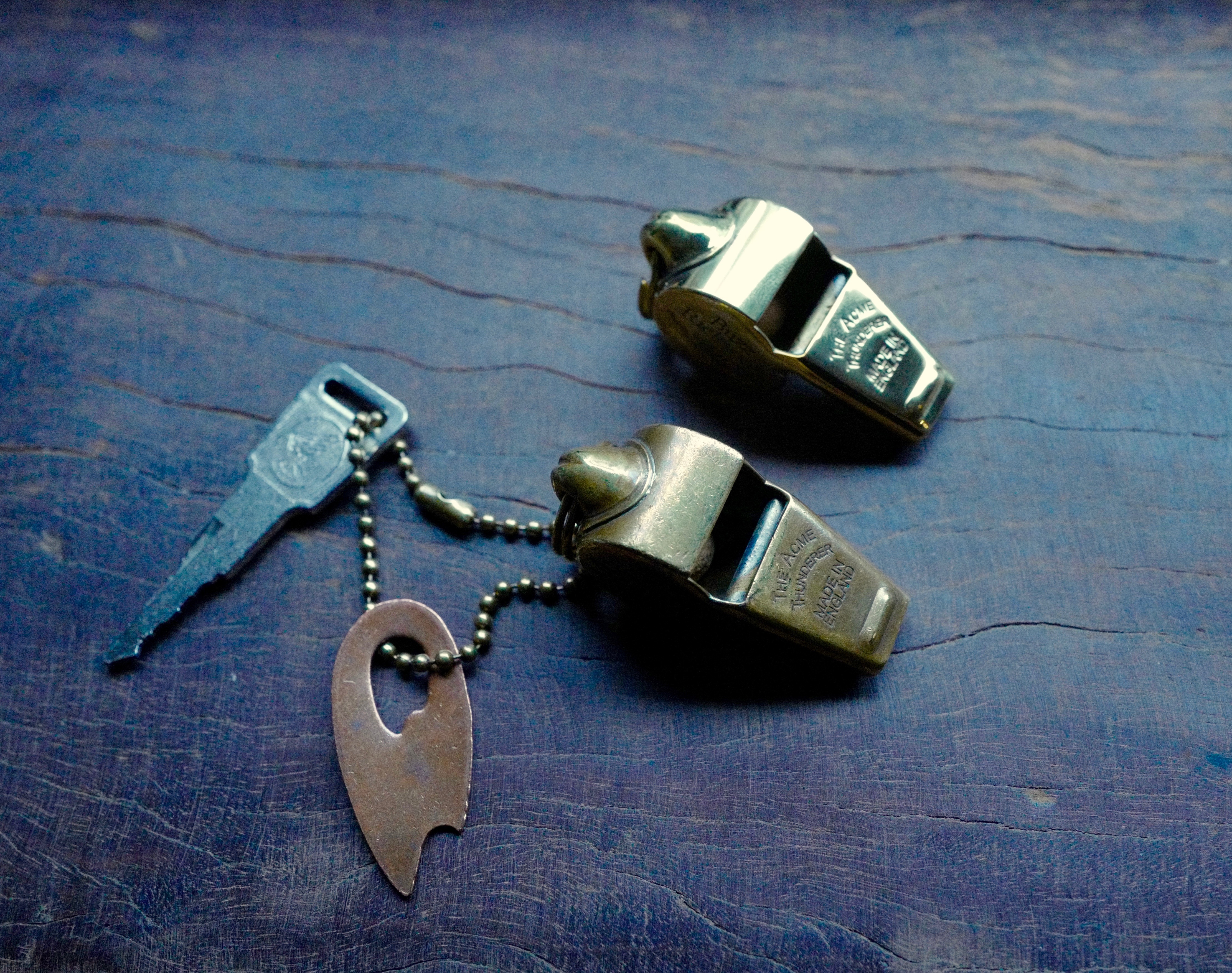 BUZZ RICKSON'S BRASS WHISTLE 黃銅空軍求生哨（英國百年老廠製作）