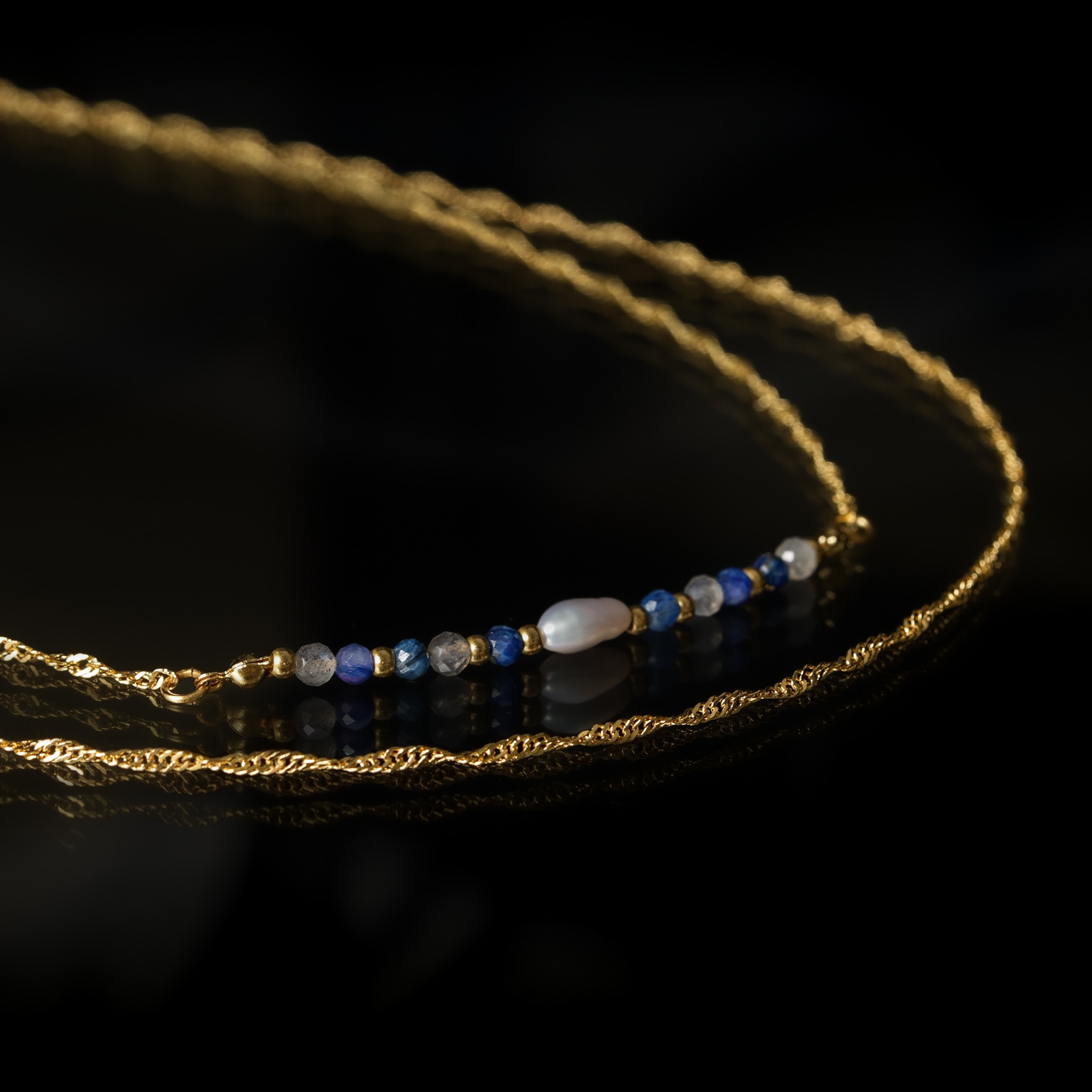 知性美｜珍珠拉長石藍晶銅鍍18k真金弧型項鍊 N0073-3