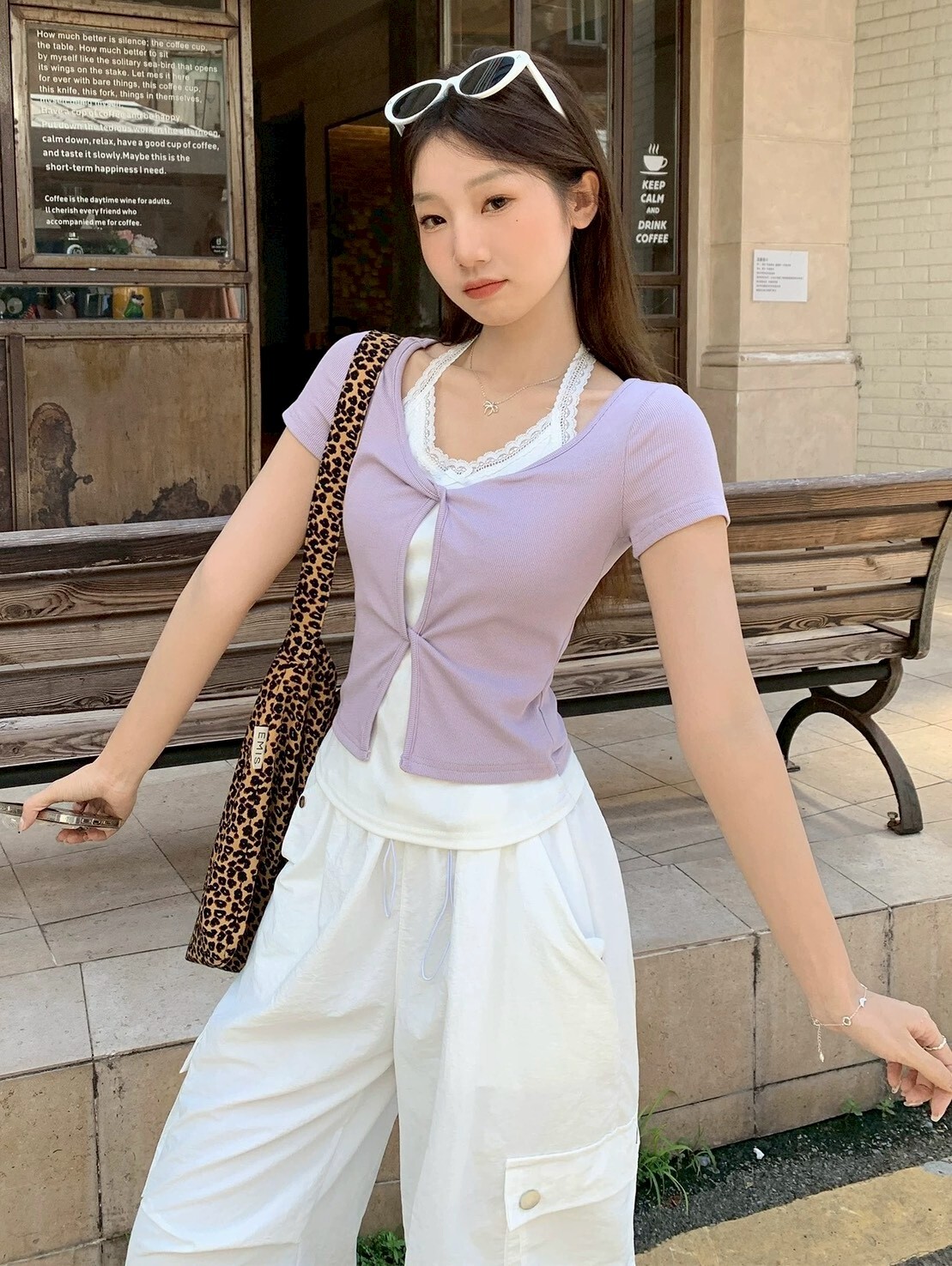 假兩件蕾絲掛脖扭結衣