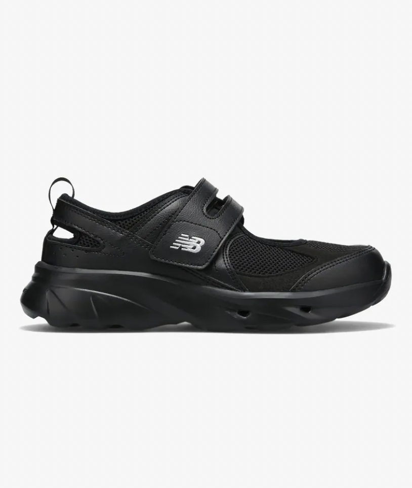 (Pre-order) New Balance Breeze SD2202- Black