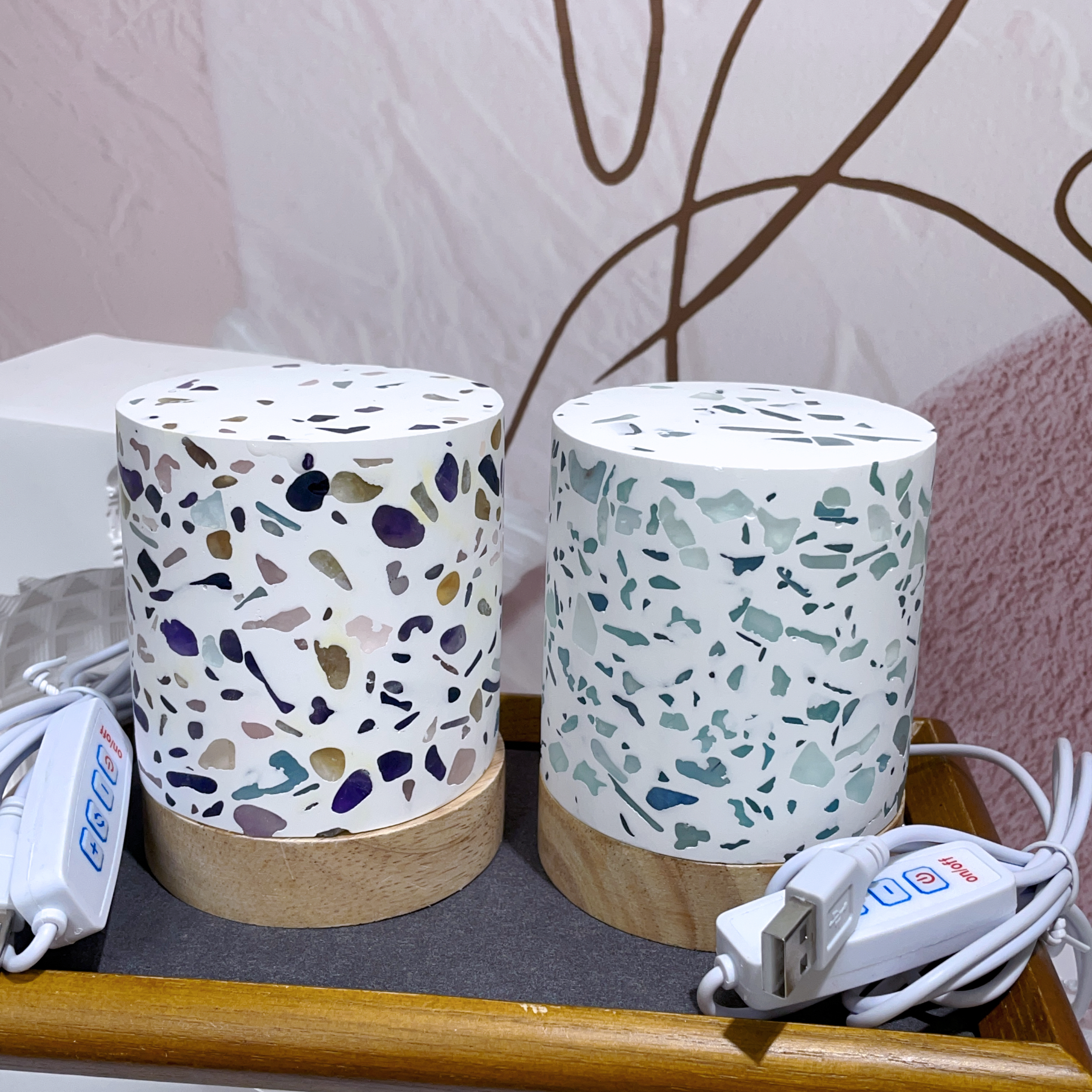 天然水晶碎石石膏小夜燈 預定10-14日