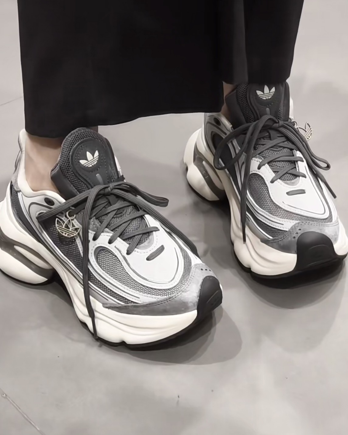 【預購】ADIDAS W ORIGINALS ODS TN 灰白 KJ3974