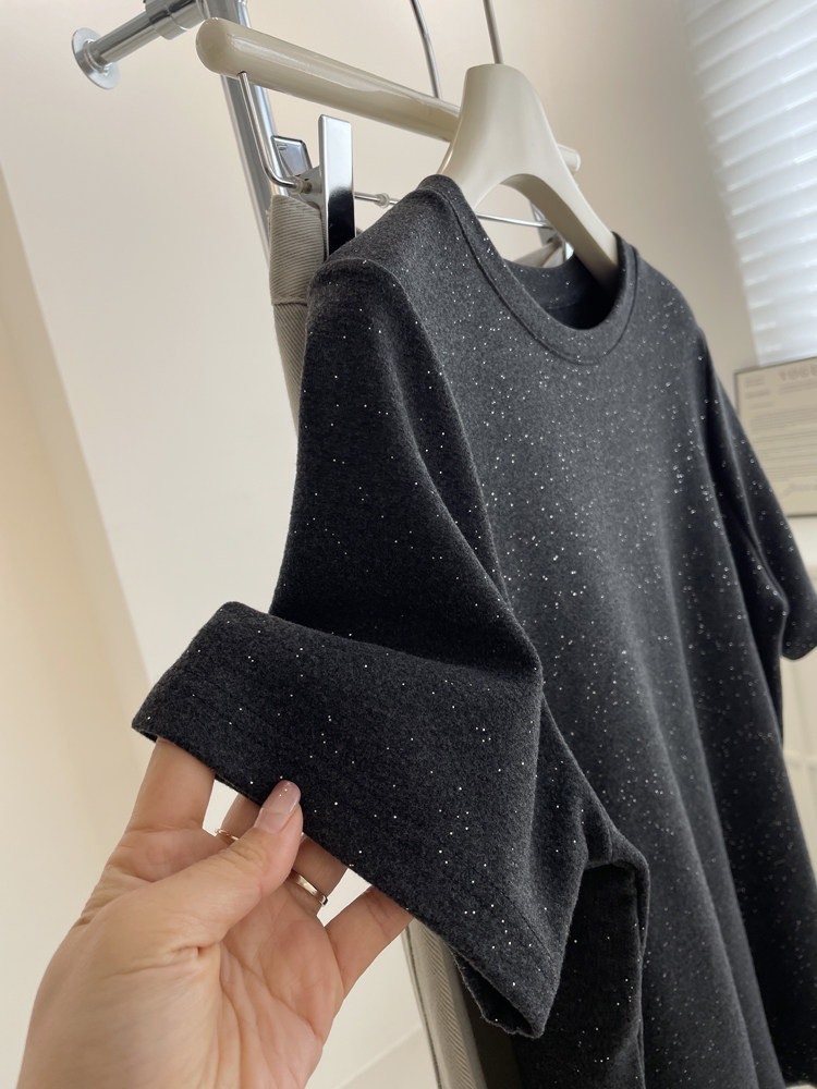 No.1664 星空模毛圓領短T