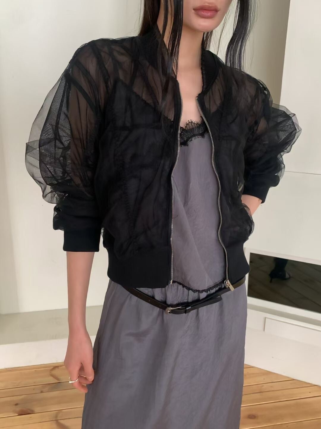 小仙女透膚感歐根紗拉鍊飛行外套 / 2色