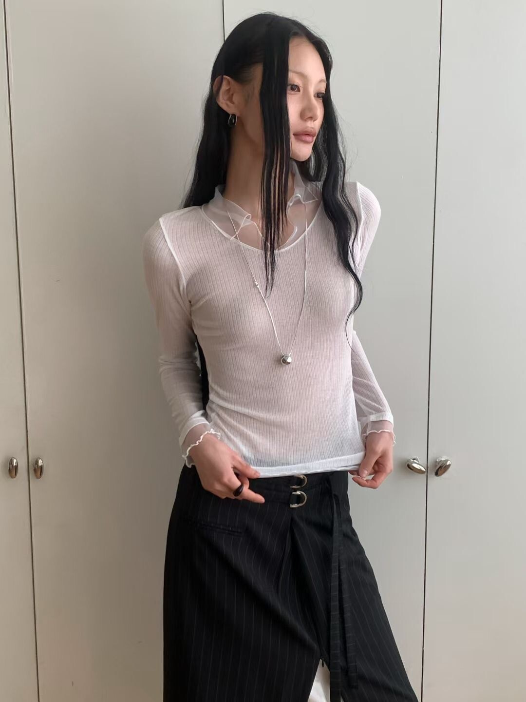 雲朵白歐根紗拼接翻領造型螺紋上衣