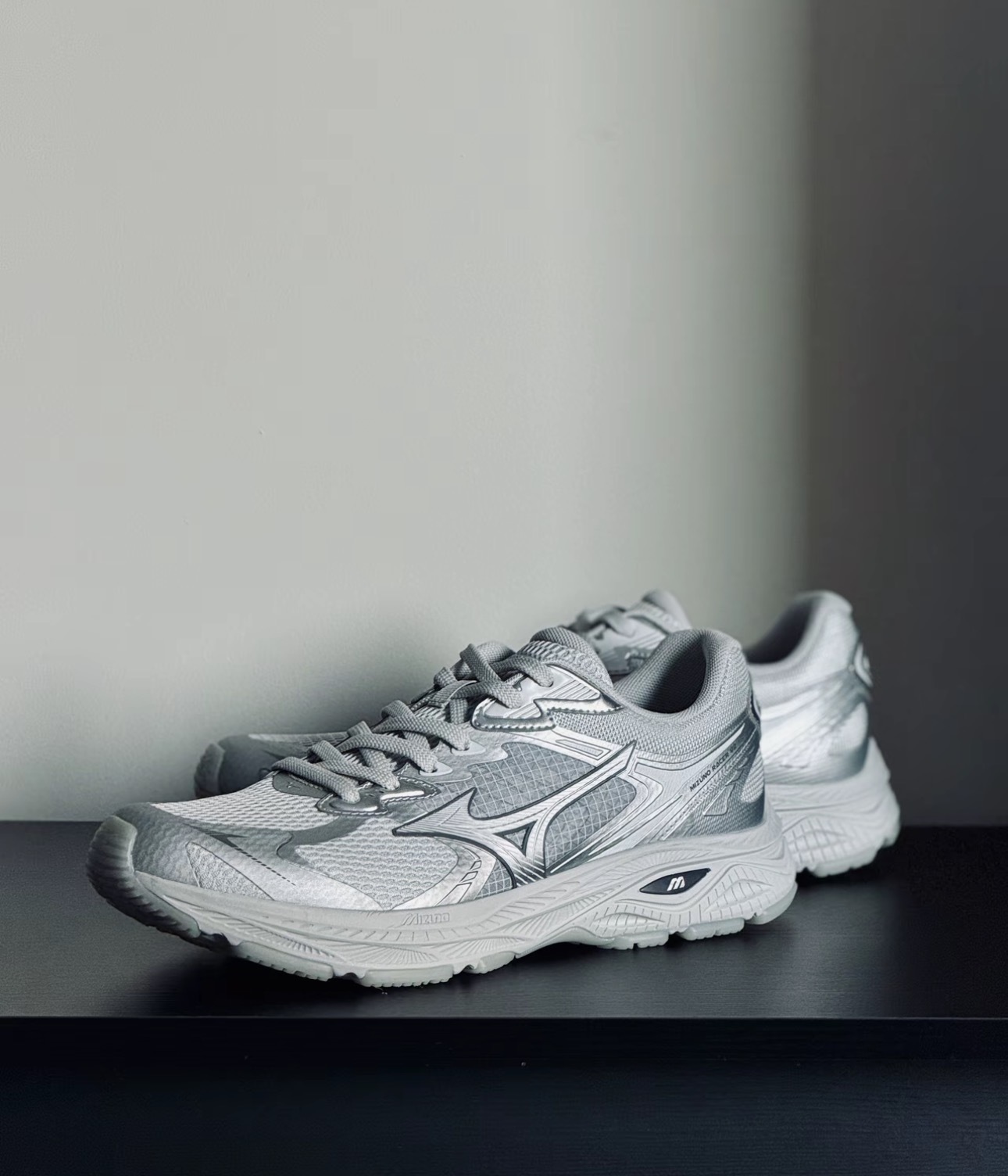 [預訂] Mizuno Racer S V2 Silver Grey D1GH250607