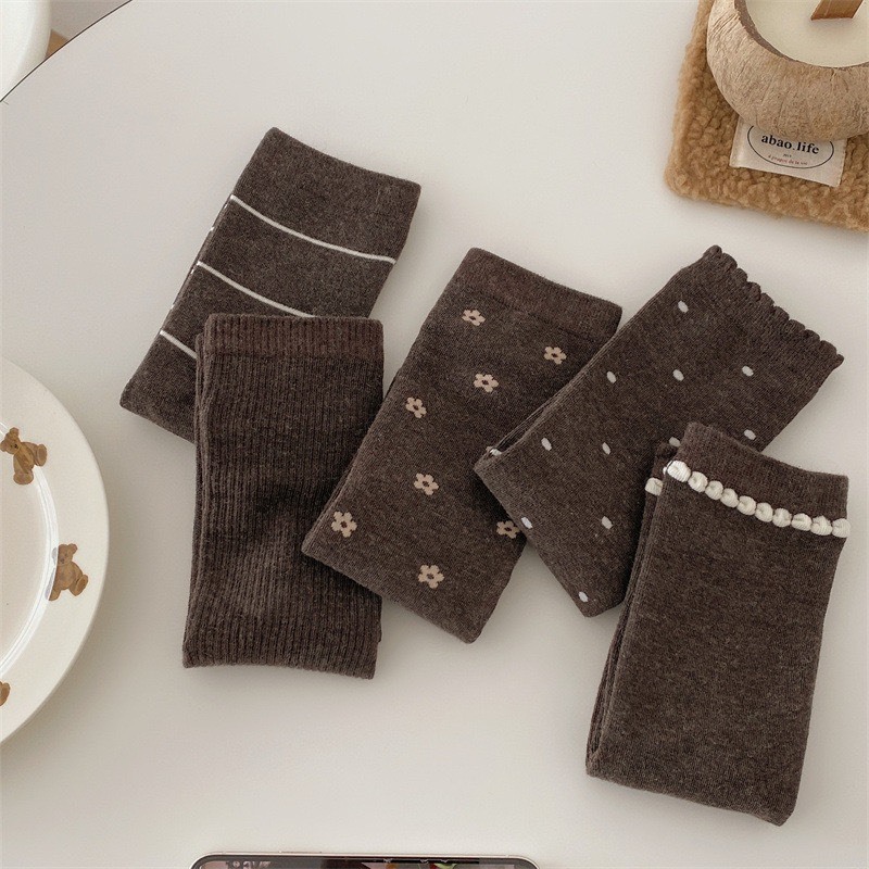 No.9238 咖系中筒推推襪