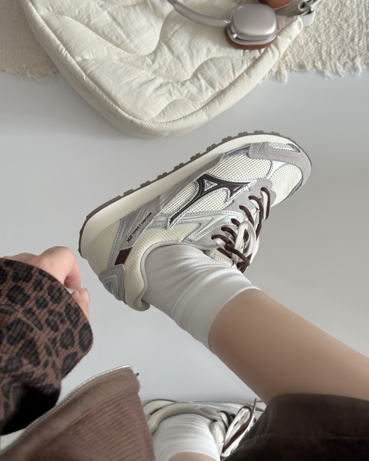 MIZUNO LG 60S 2K 美津濃 奶油銀棕 灰銀 米灰 咖啡色 焦糖底 女鞋 D1GH242115 / 預購