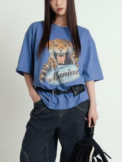 英文字圖案短袖Tee APT-023T