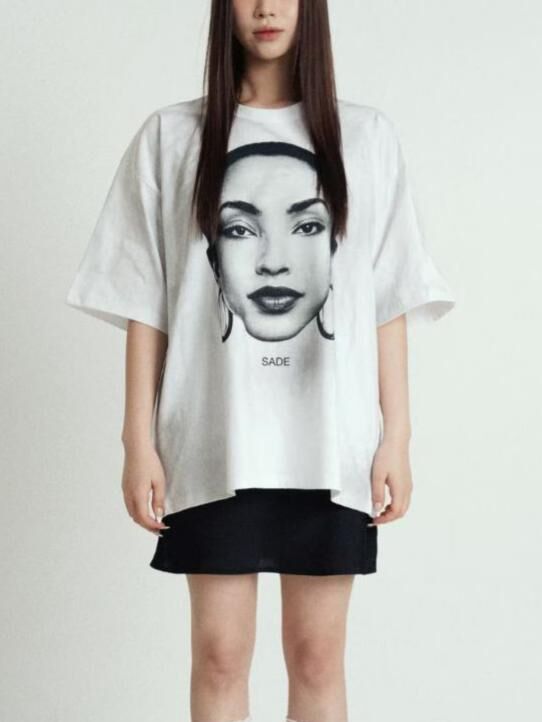 仿污英文字圖案短袖Tee APT-025T