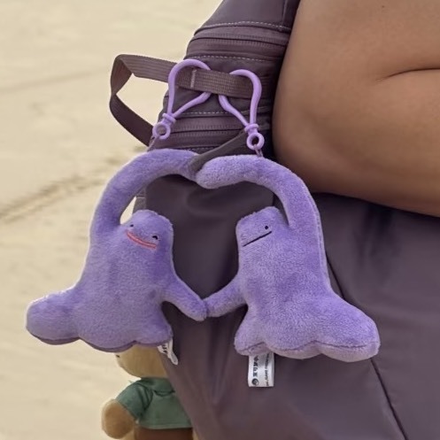 (預購） POKEMON 精靈寶可夢 比心磁吸百變怪 愛心百變怪 吊飾（兩隻一組）