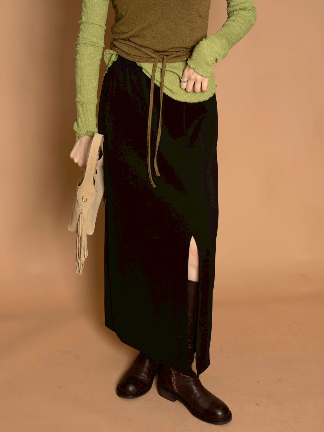 裸穿感的開衩雲朵裙/3色均碼/黑