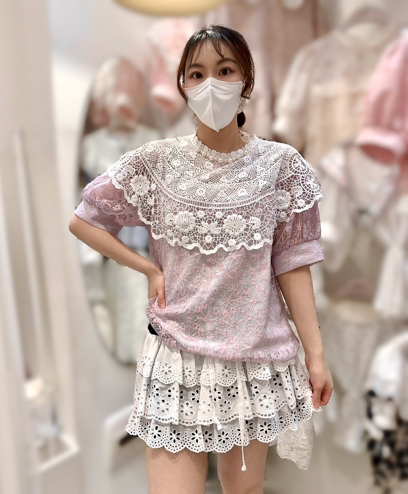 Y78 胸41-49 長23 $449 (一口價)