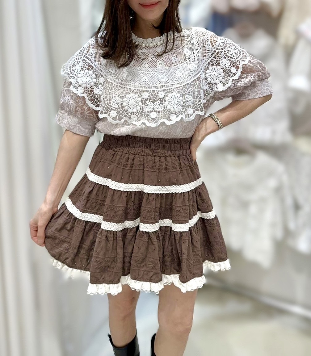 Y78 胸41-49 長23 $449 (一口價)