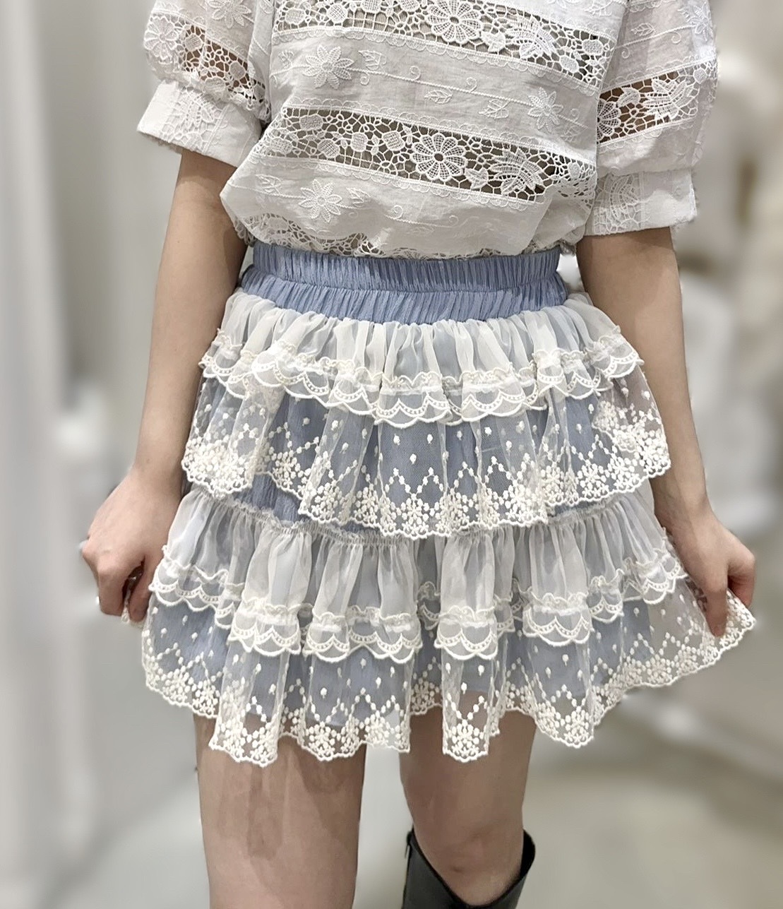 Y104 腰24-46 HIP40 長15 $459 (一口價)