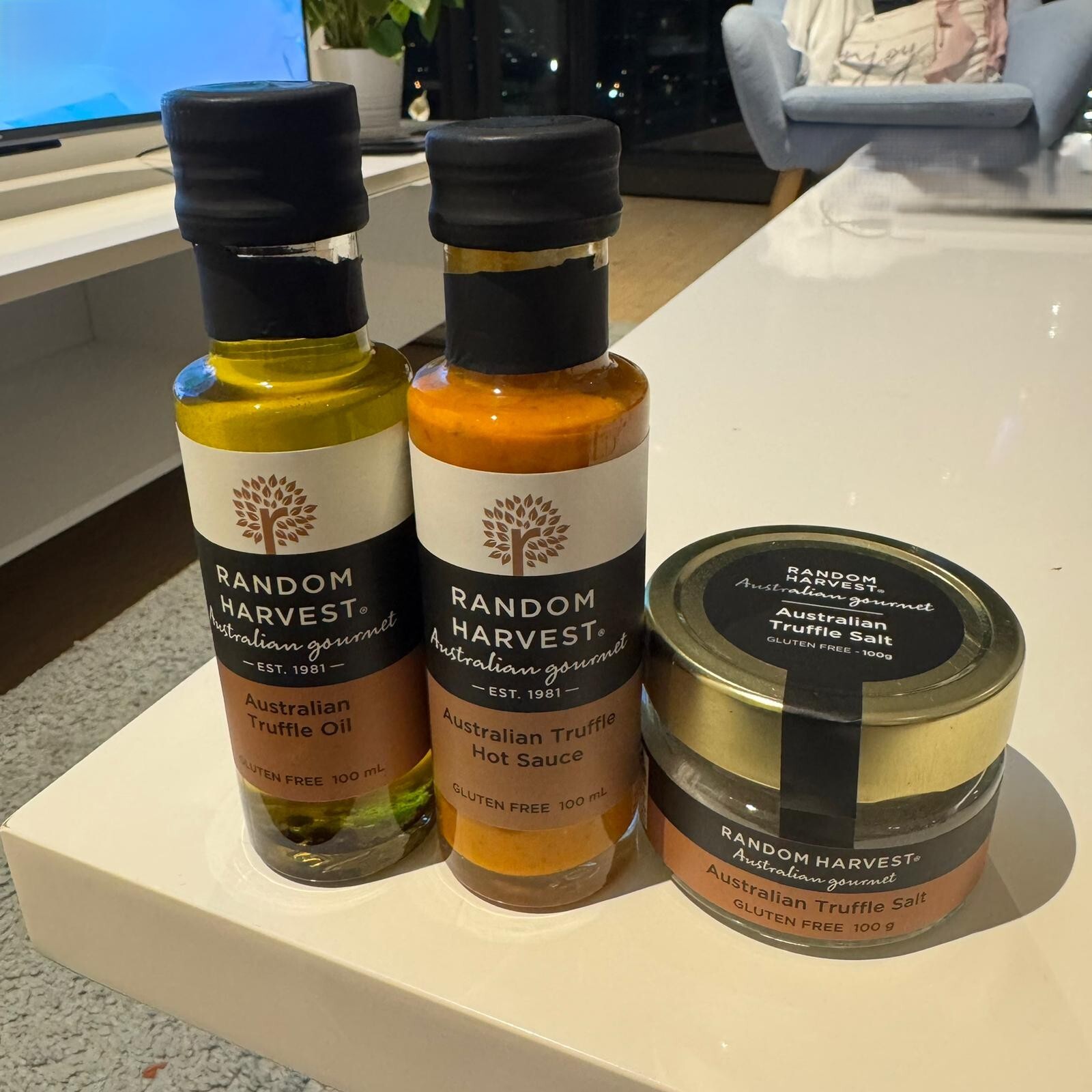 AUS-FFG0316-031 Truffle Essentials Trio (2 Bottles+1 Jar) (B19)