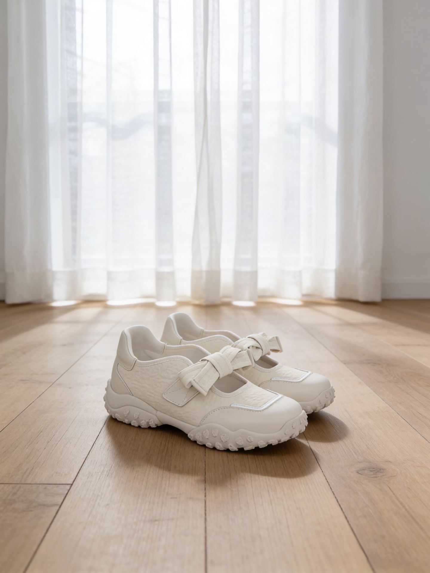 日系蝴蝶結真皮休閒鞋(35-41)