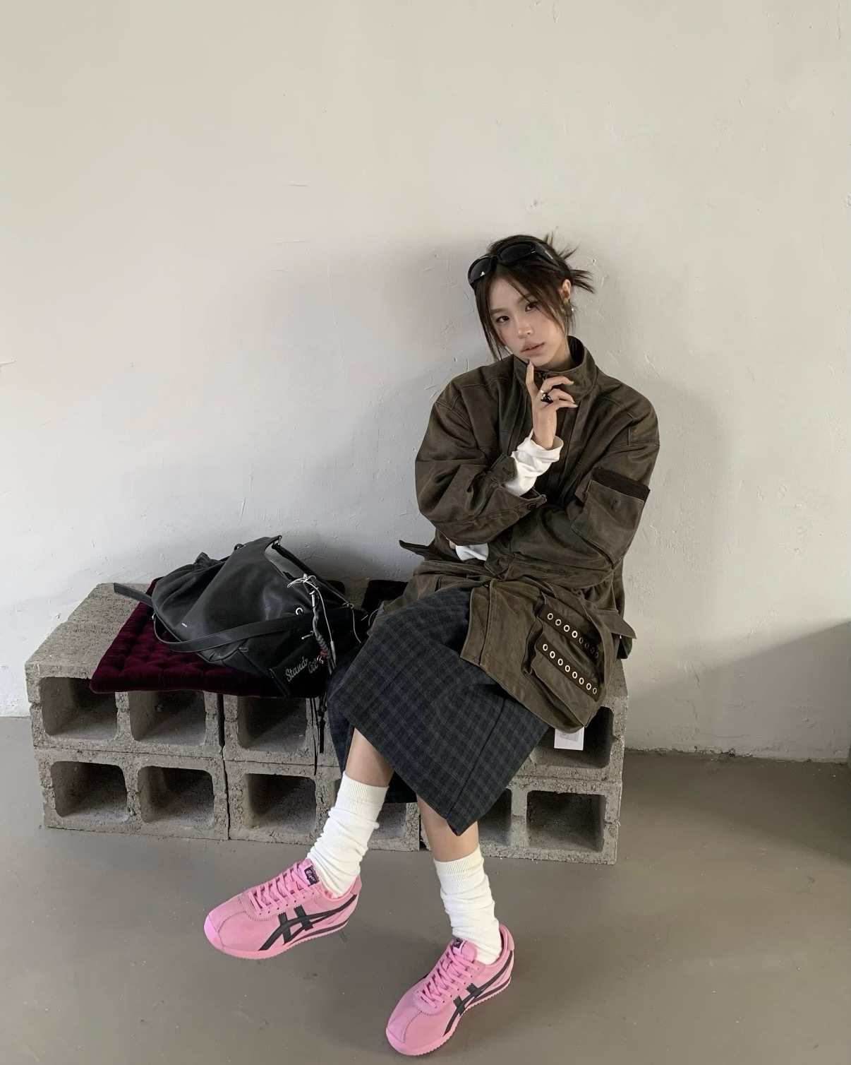 Onitsuka Tiger Corsair 鬼塚虎 阿甘鞋 草莓粉黑 粉紅色 黑色 男女鞋 1183C555-700 / 調貨