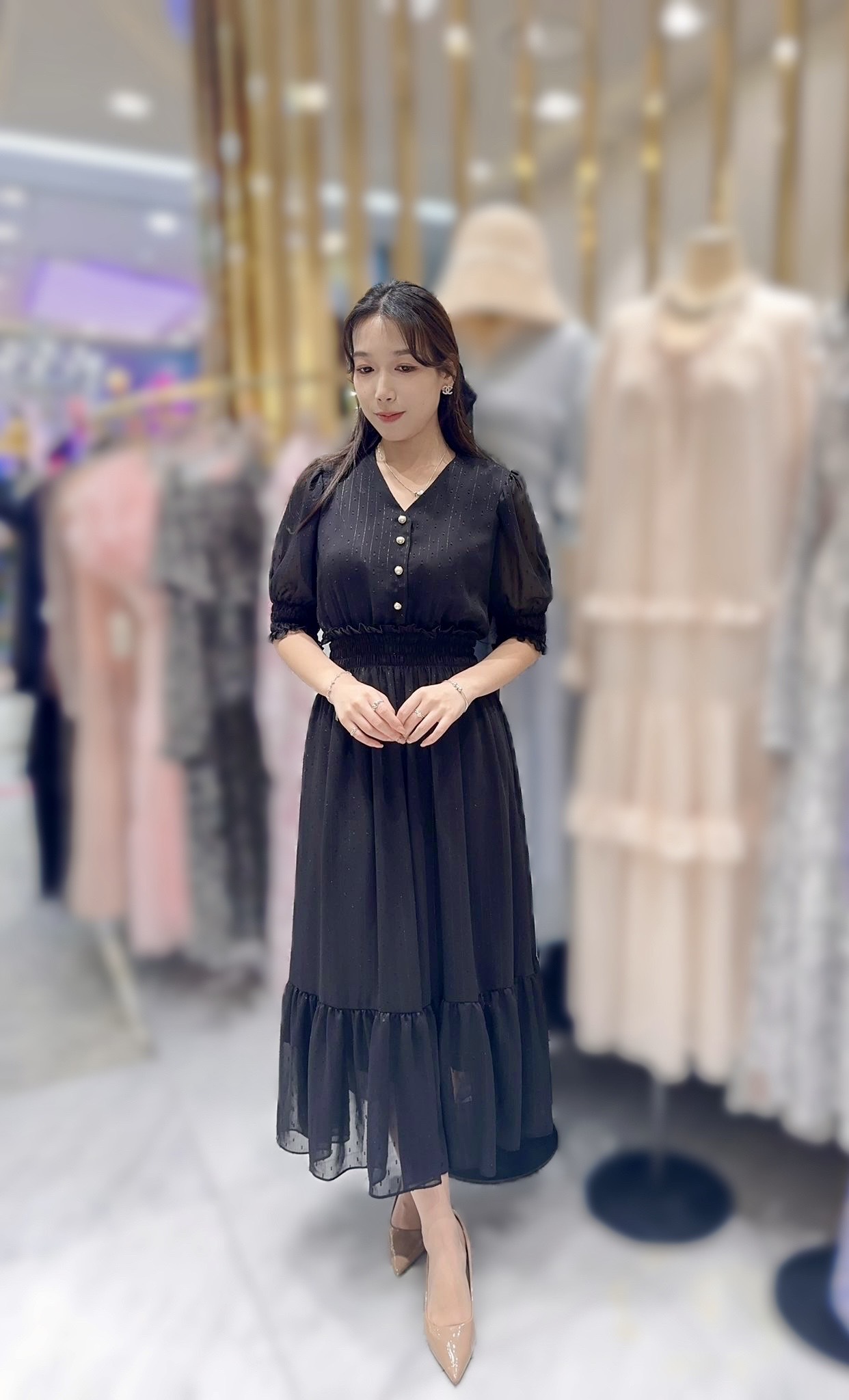 AD11 胸42 腰22-38 長51 $819[一口價]