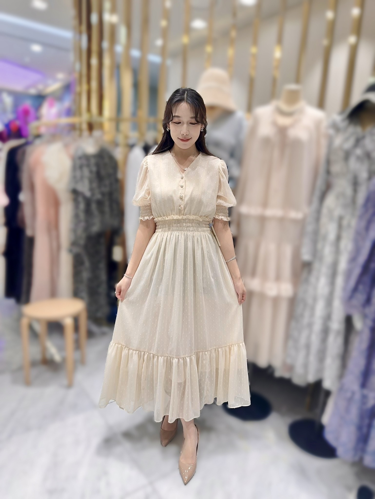 AD11 胸42 腰22-38 長51 $819[一口價]