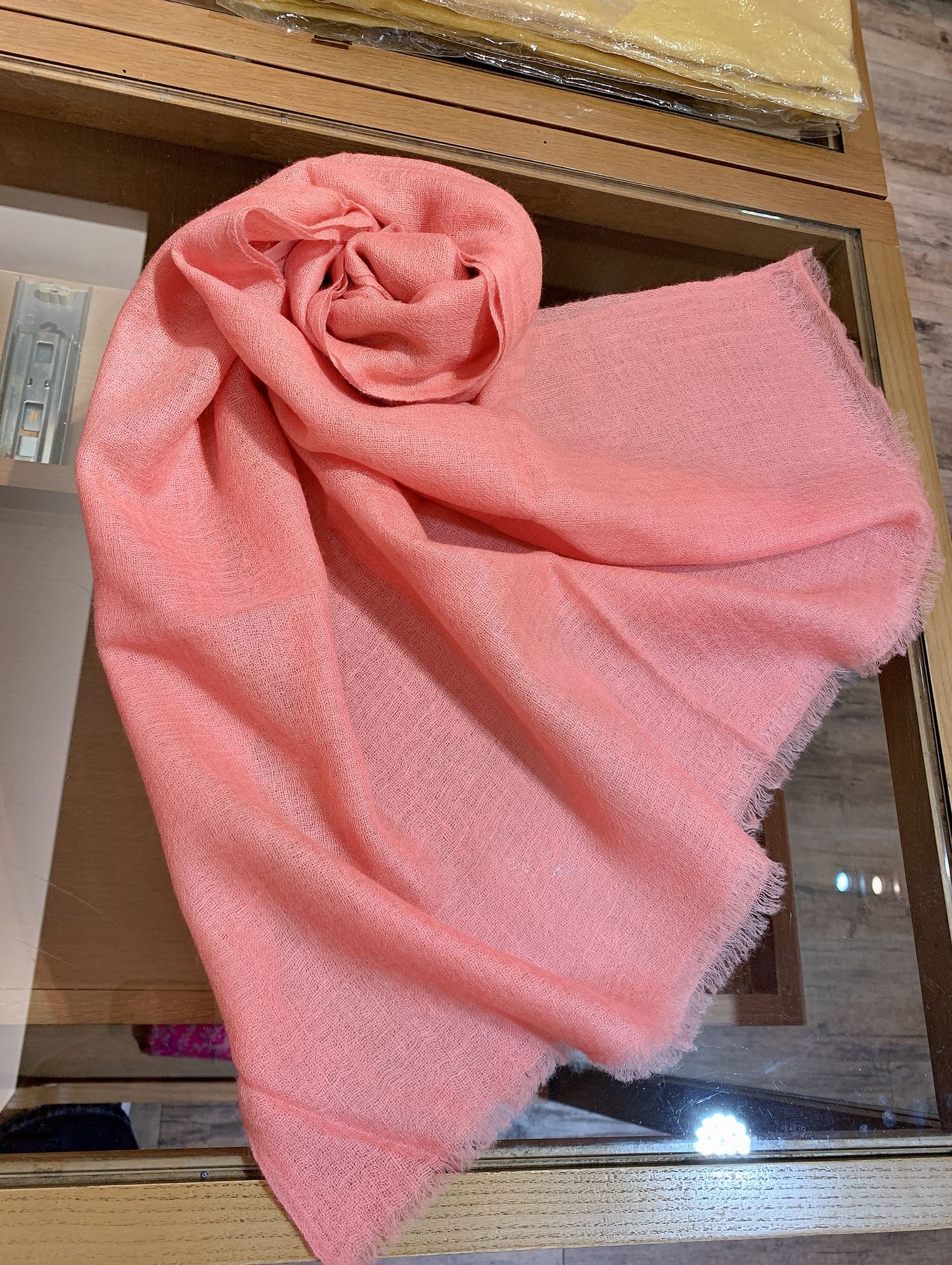 WM105 Scarfesia 淨色粉色絲巾 100%pashmina