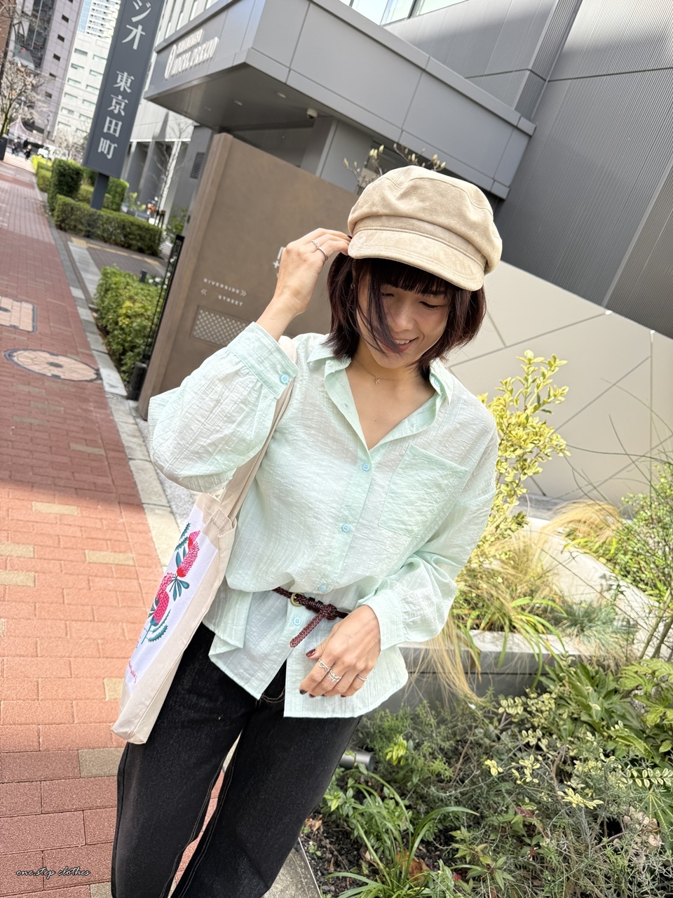 正韓清透光澤紡紗襯衫 (綠)