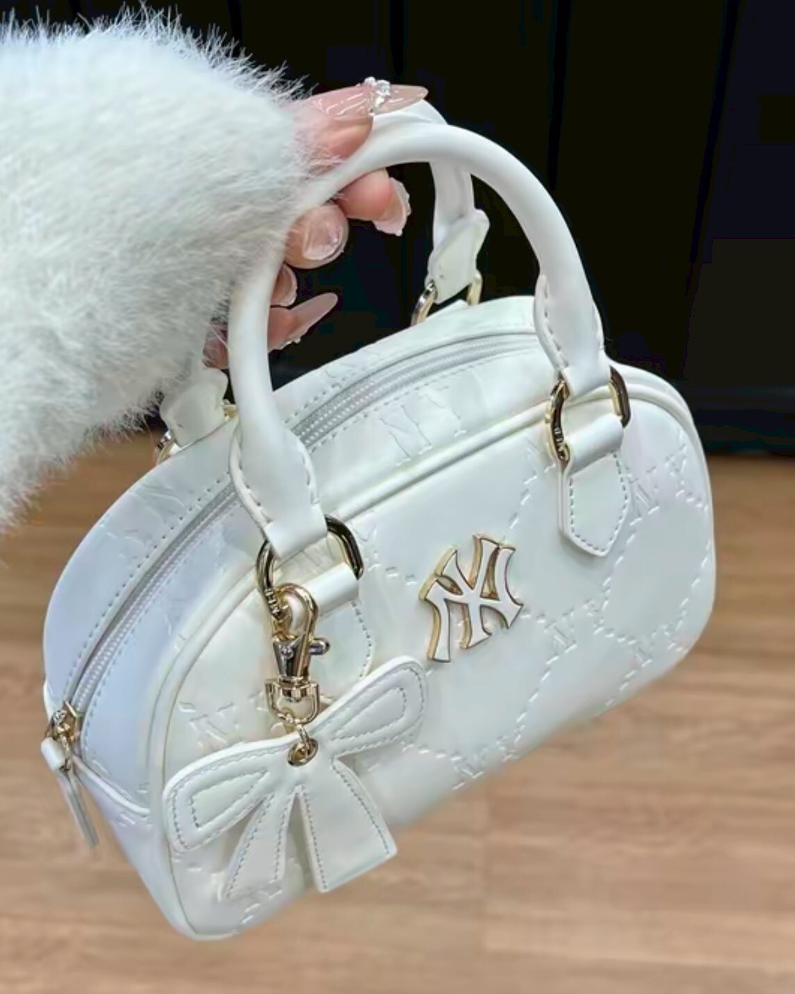 MLB 2026春季款 NY標 鑽石老花 壓紋 斜挎包 手提包 肩背包 共4色