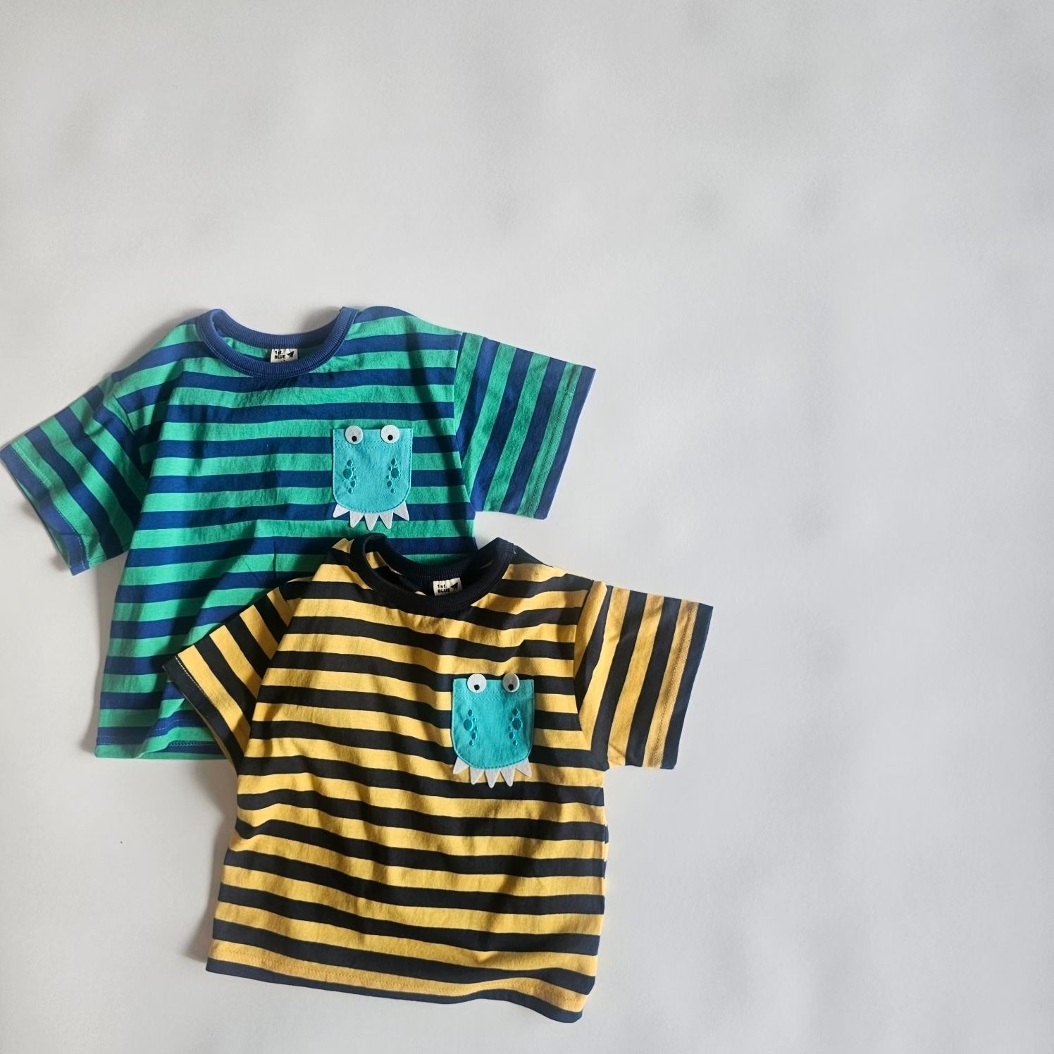 1st.Blue Pocket Dinosaur Short Sleeve T-Shirt