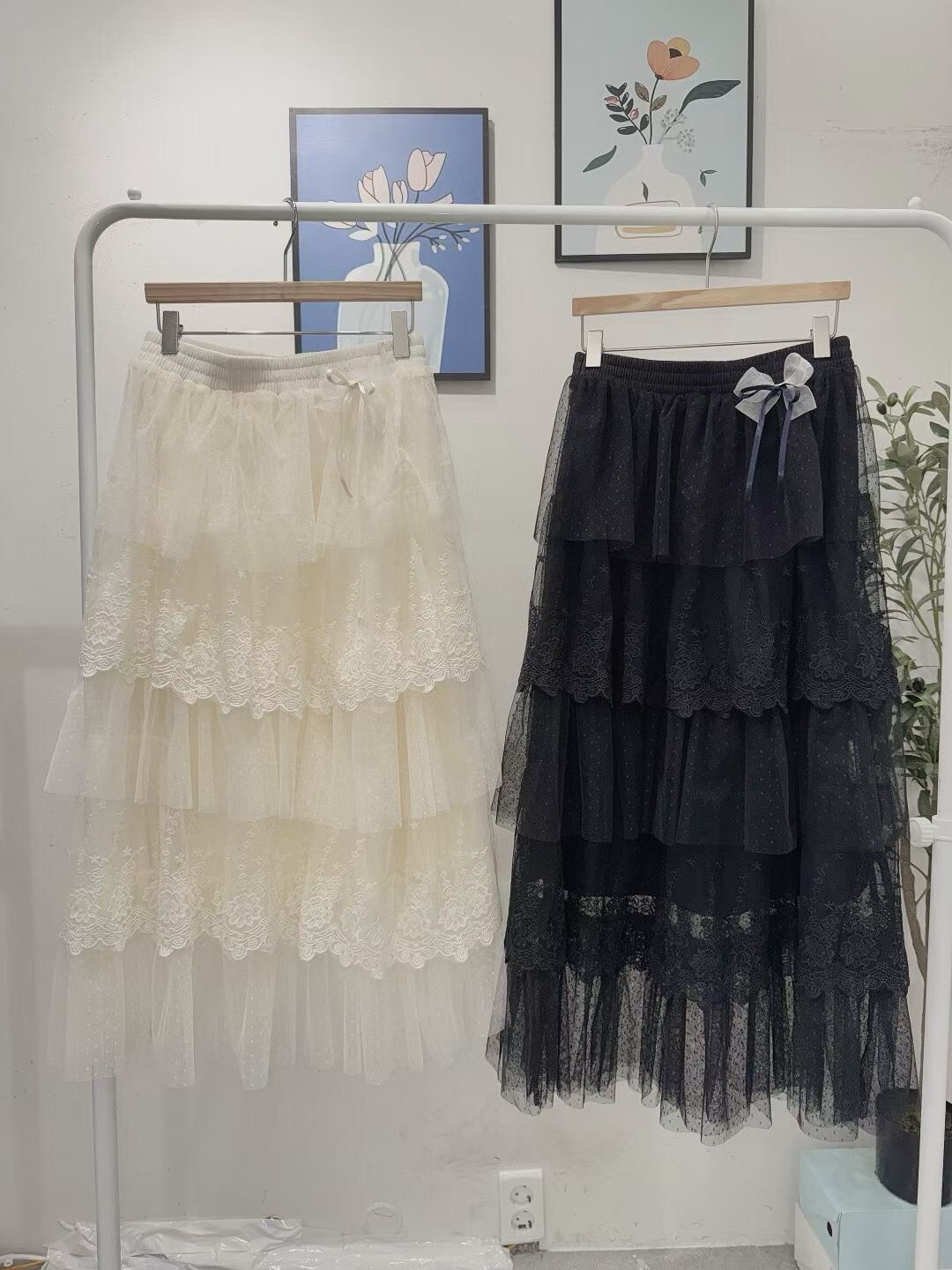 蕾絲蛋糕層長裙