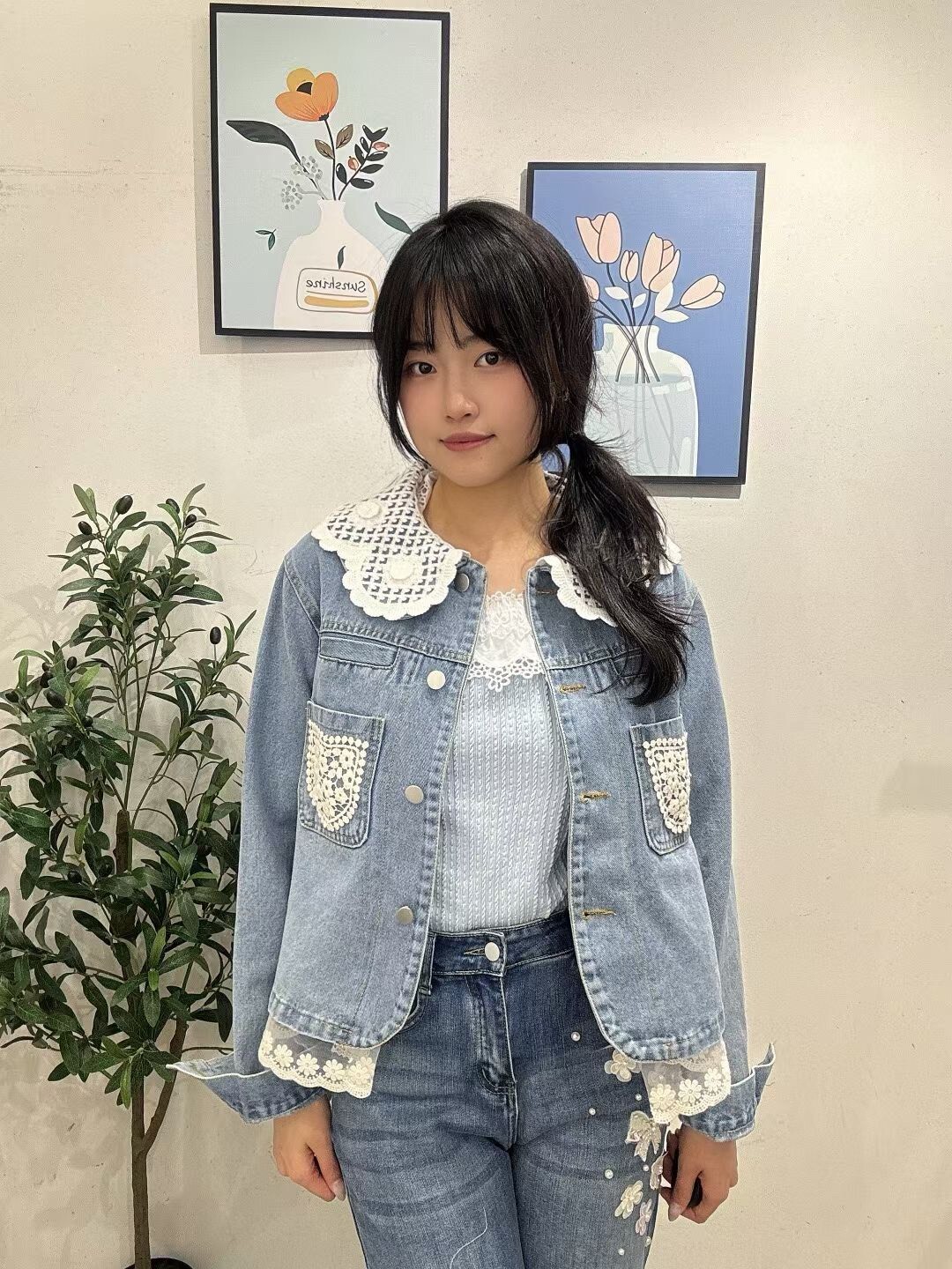 花型蕾絲領牛仔夾克