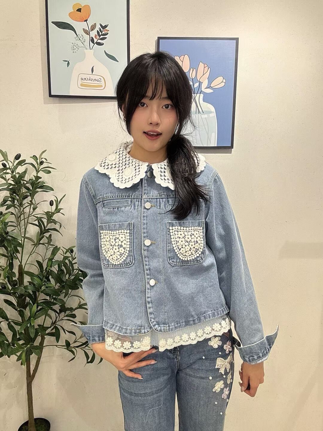 花型蕾絲領牛仔夾克