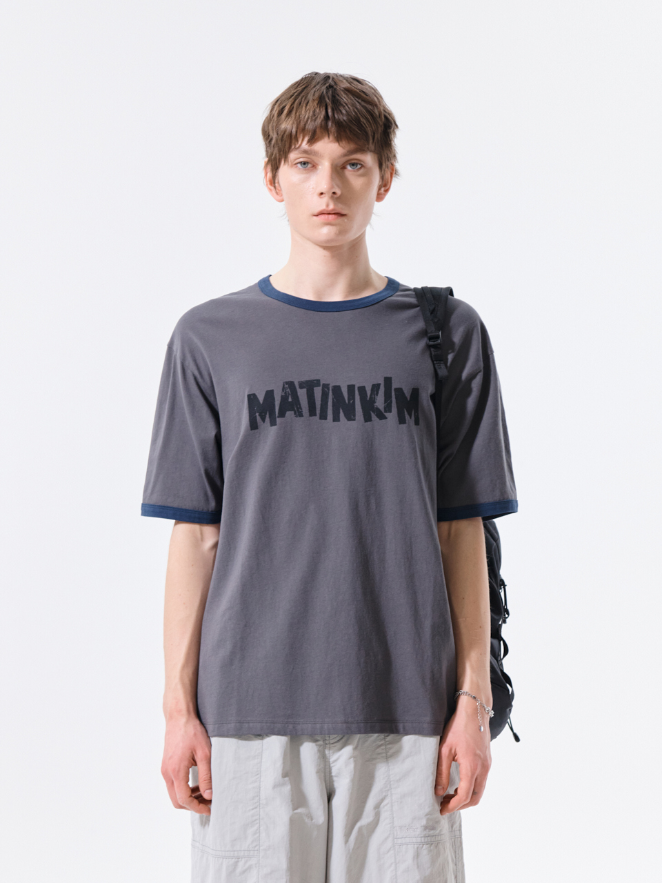 LOGO滾邊上衣男款 炭灰