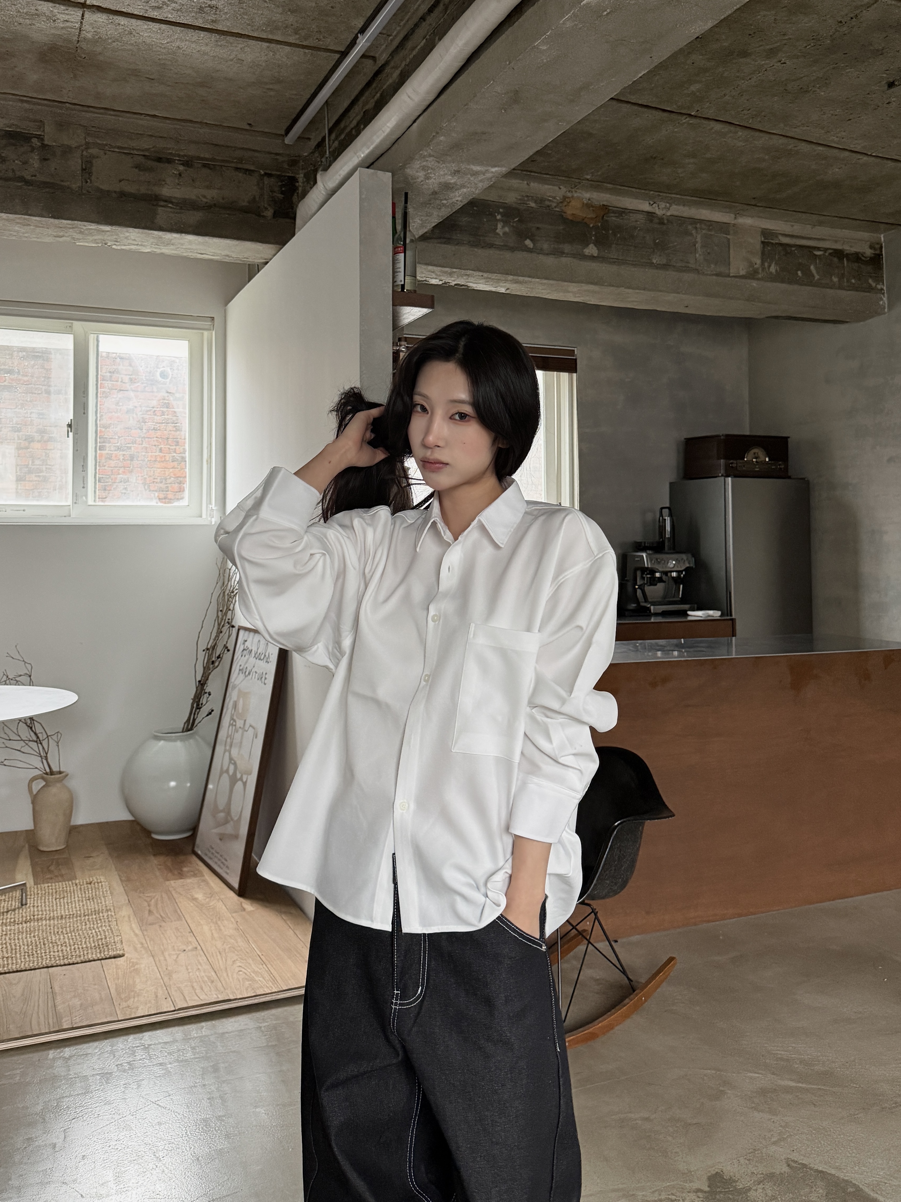 BOXY 極簡主義 寬鬆口袋 短版長袖襯衫