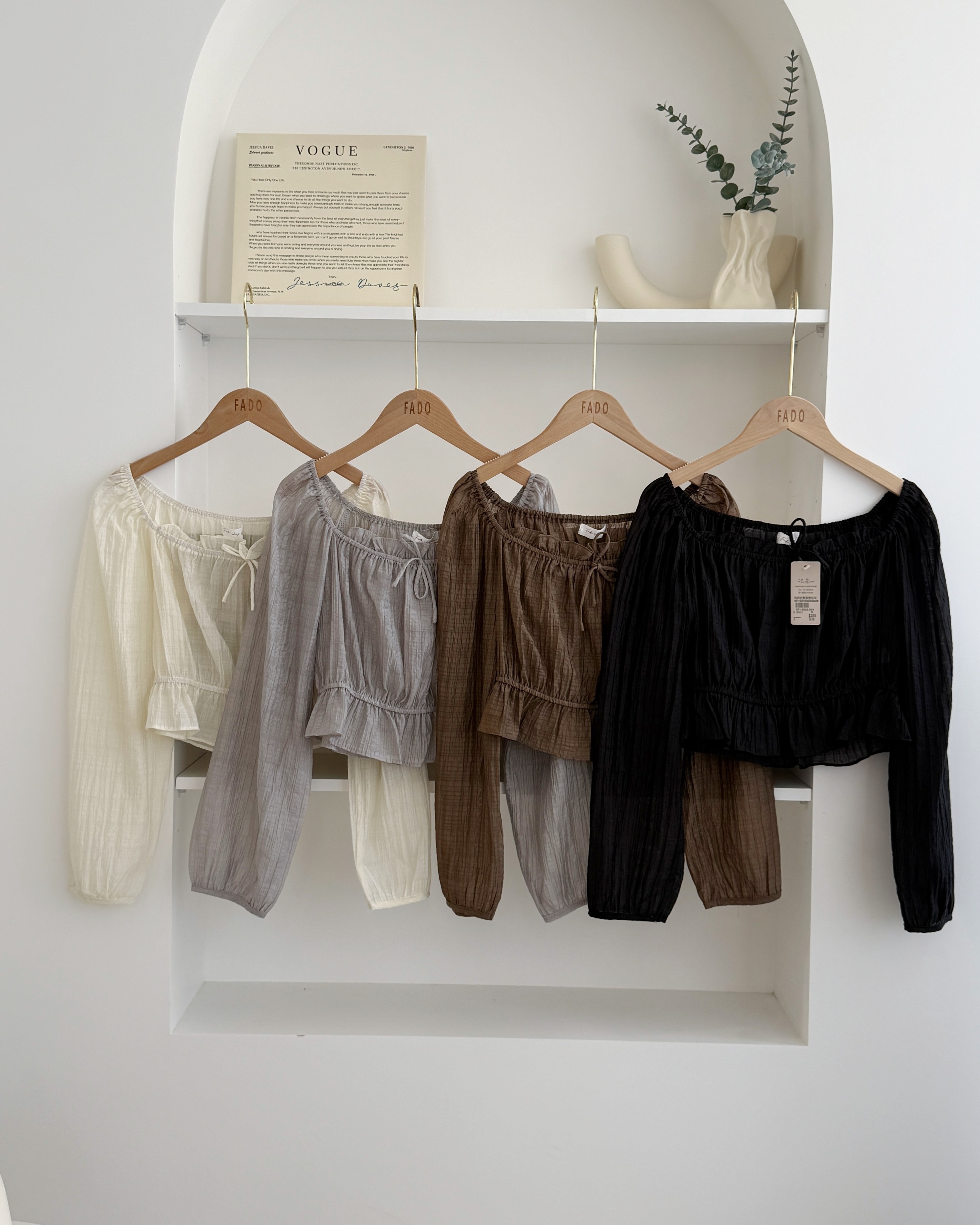 法朵Fado shop｜浪漫出擊✨荷葉短版上衣 0715003 四色