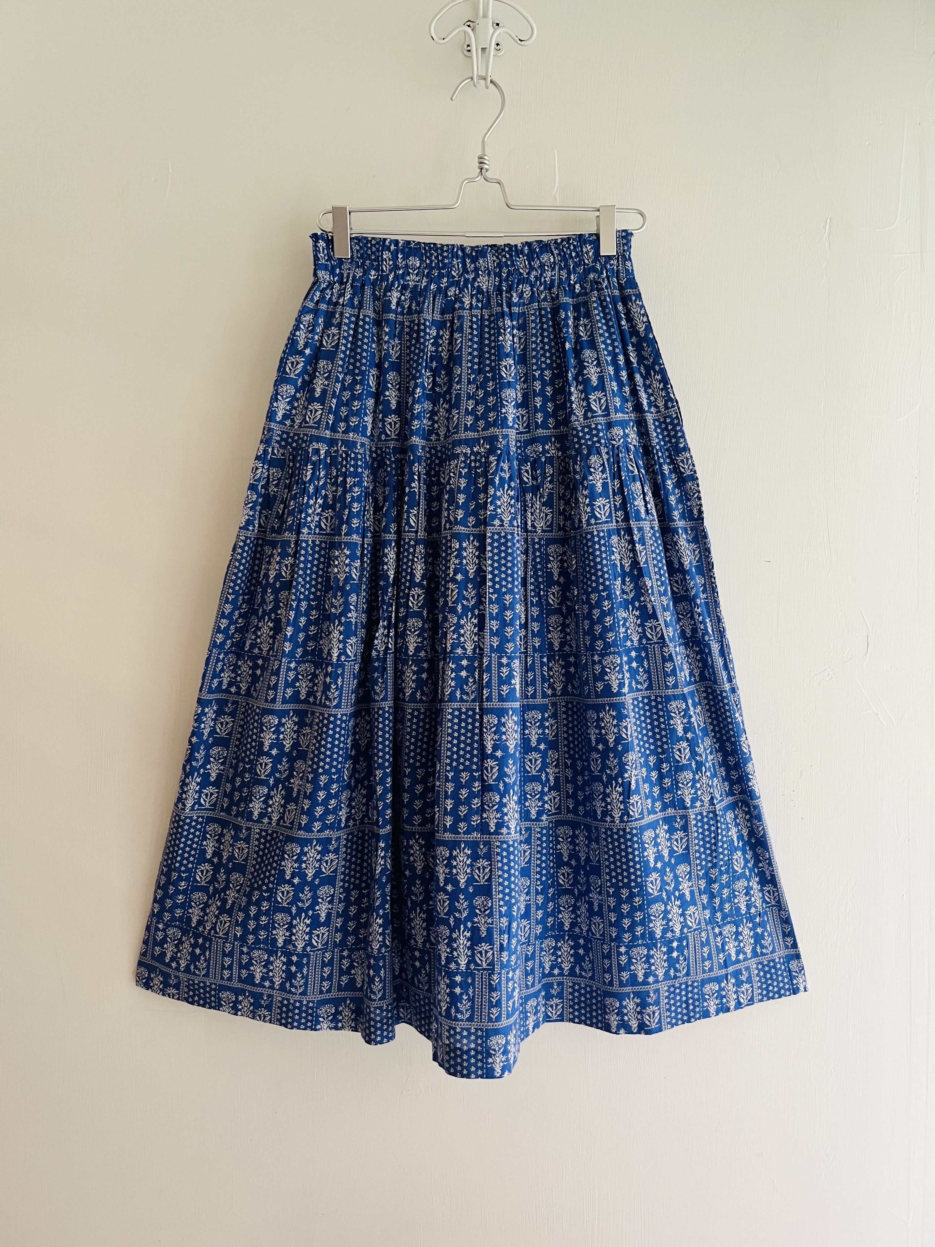 m.m.o.藍色碎花全橡筋裙