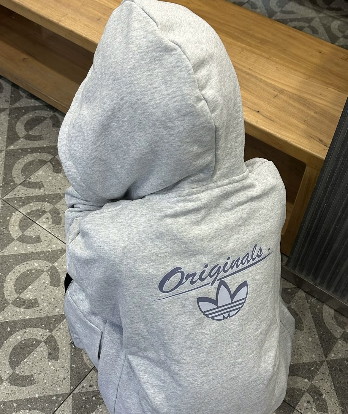 【預購】Adidas Original 棉外套 灰色 男款 KG8508