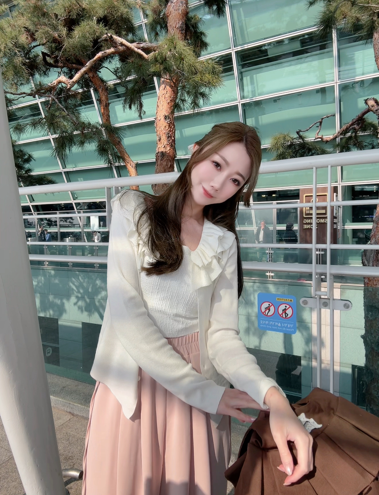 *售完不補～* *PREMIUM DESIGNER BRAND* THE RUFFLE COLLAR WOOL TOP CARDIGAN 260315